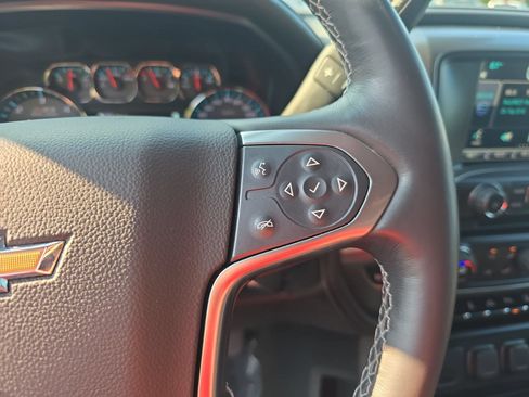 Used 2015 Chevrolet Silverado 1500 LTZ Z71 w/ LTZ Plus Package AWD/4WD image 17