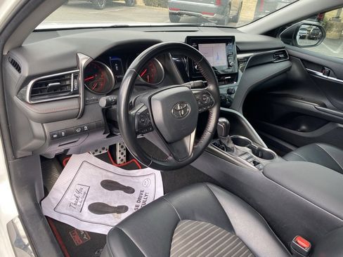 Used 2022 Toyota Camry TRD image 12