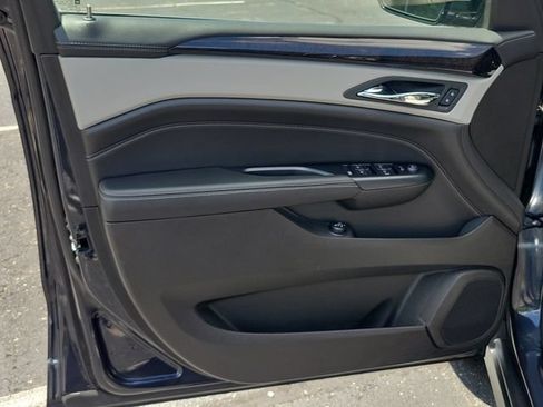 Used 2015 Cadillac SRX Luxury w/ Driver Awareness Package FWD image 20