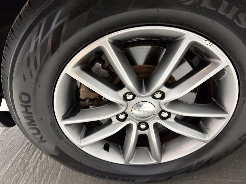 Used 2017 Dodge Grand Caravan SE FWD image 38