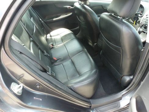 Used 2010 Toyota Corolla S FWD image 24