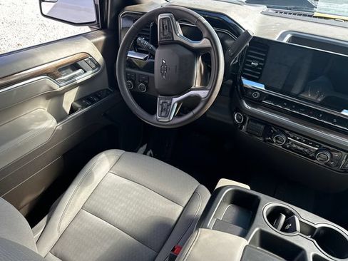 Used 2025 Chevrolet Silverado 1500 LT Trail Boss w/ Protection Package AWD/4WD image 19