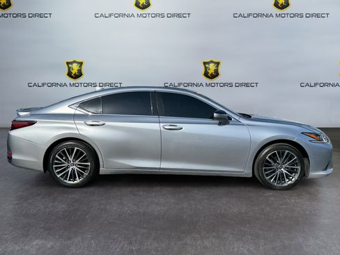 Used 2024 Lexus ES 300h w/ Premium Package FWD image 6