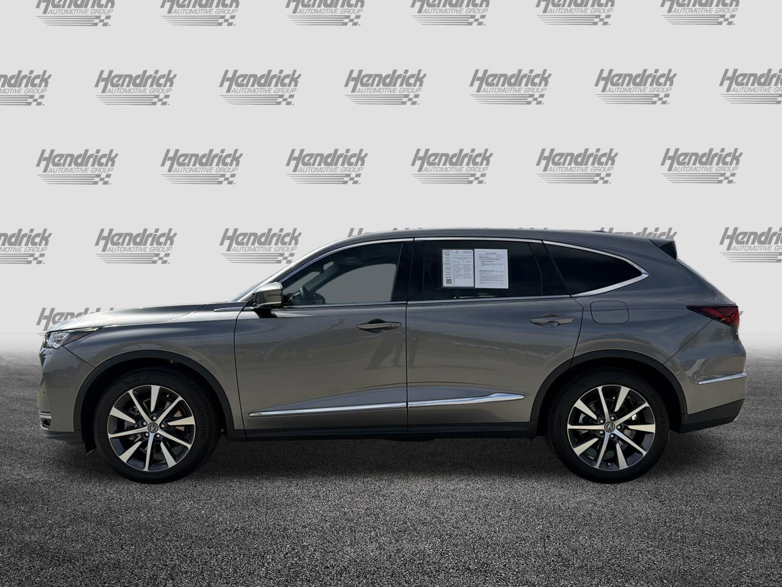 Used 2025 Acura MDX w/ Technology Package FWD image 7