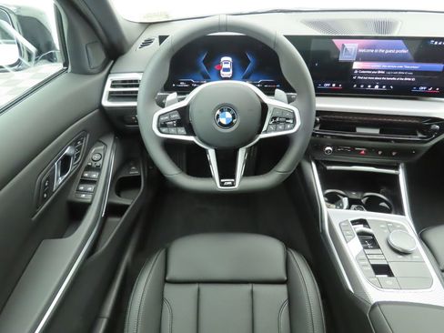 New 2026 BMW 330i 330i w/ M Sport Package image 10