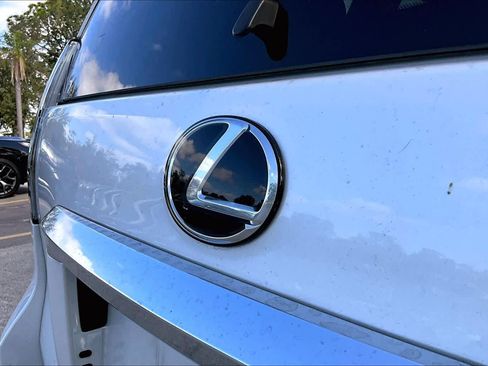 Used 2023 Lexus GX 460 Luxury image 30