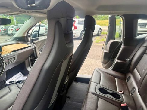 Used 2015 BMW i3 w/ Range Extender RWD image 17