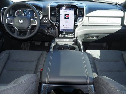 New 2026 RAM 1500 Big Horn AWD/4WD image 8