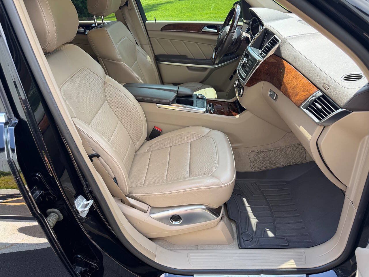 Used 2013 Mercedes-Benz GL 320 BlueTEC 4MATIC image 20