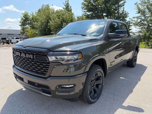 New 2027 RAM 1500 4x4 Crew Cab image 1