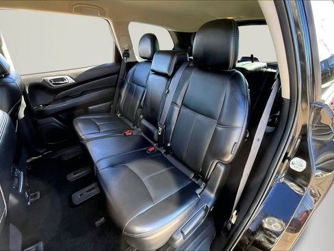 Used 2018 Nissan Pathfinder SL w/ Midnight Edition Package AWD/4WD image 22
