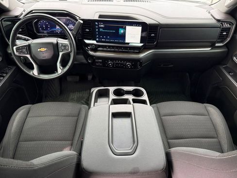 Used 2024 Chevrolet Silverado 2500 LT AWD/4WD image 12