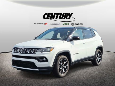 Used 2025 Jeep Compass Limited AWD/4WD image 8