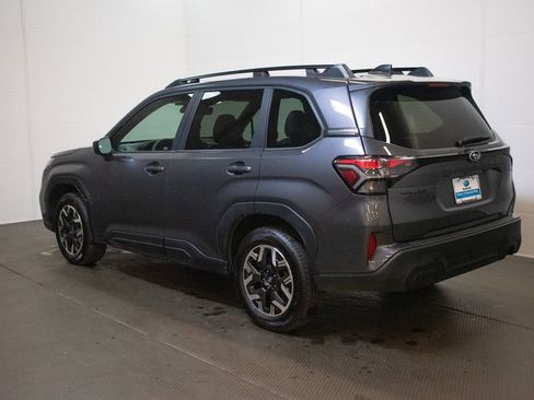 Used 2026 Subaru Forester Premium AWD/4WD image 6
