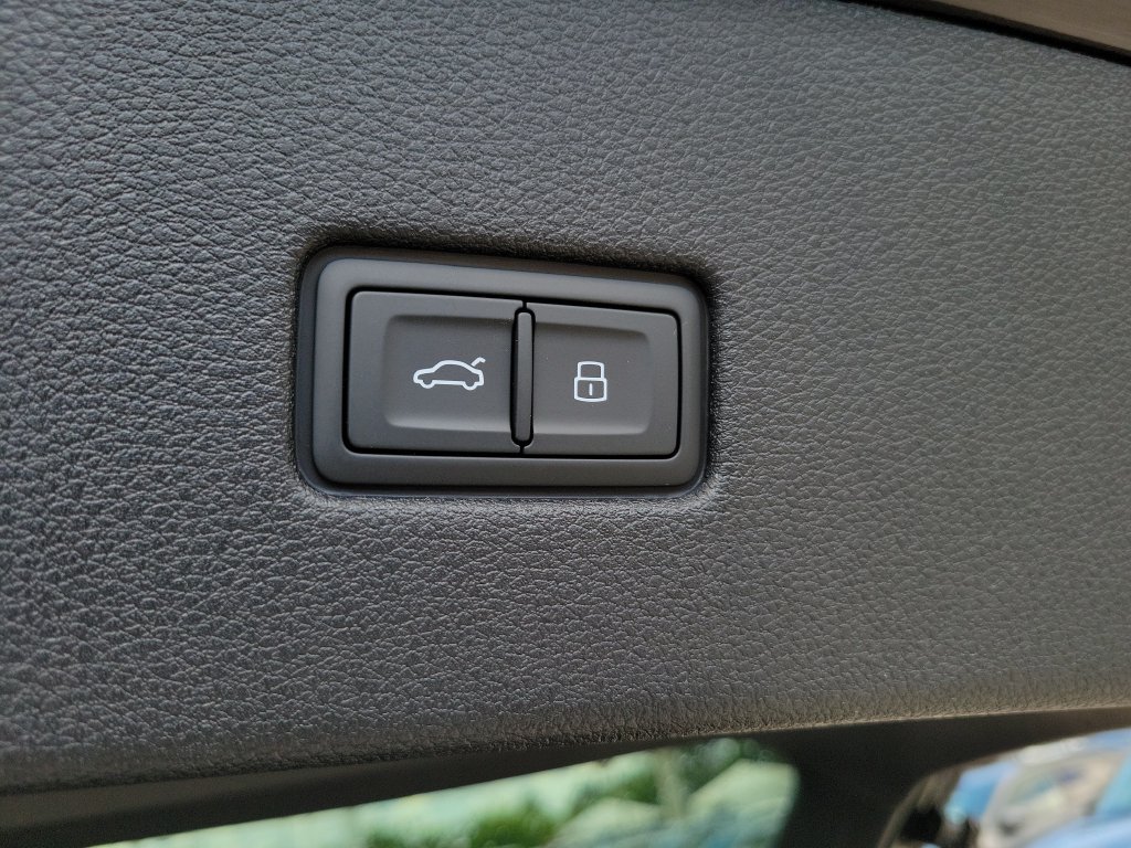 New 2027 Audi Q8 Premium Plus AWD/4WD image 31