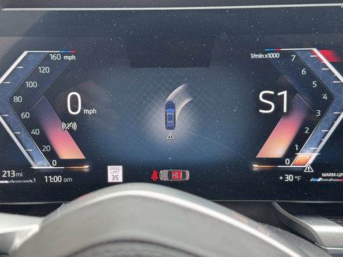 Used 2025 BMW 740i xDrive image 26