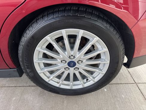 Used 2014 Ford C-MAX Energi SEL w/ Equipment Group 303A image 14