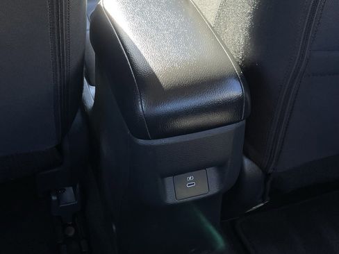 Used 2024 Nissan Versa SV image 24