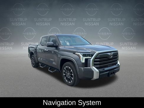 Used 2024 Toyota Tundra Limited AWD/4WD image 10