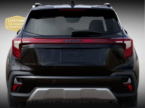New 2025 Kia Seltos S image 13