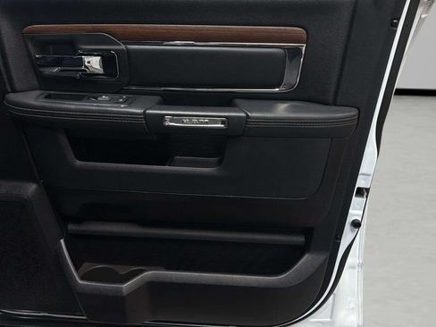 Used 2015 RAM 1500 Laramie w/ Trailer Tow Group AWD/4WD image 7