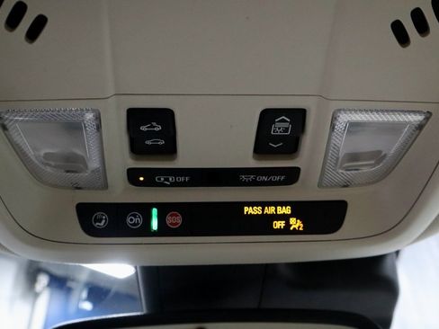 Used 2024 Chevrolet Malibu LT image 31