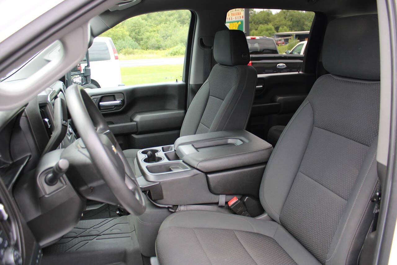 Used 2021 Chevrolet Silverado 2500 Custom w/ Custom Value Package AWD/4WD image 33