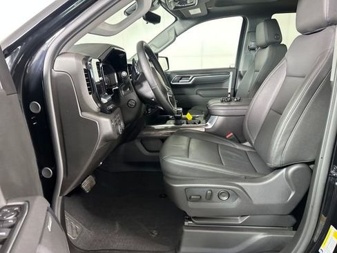 Used 2026 Chevrolet Silverado 1500 LTZ image 11