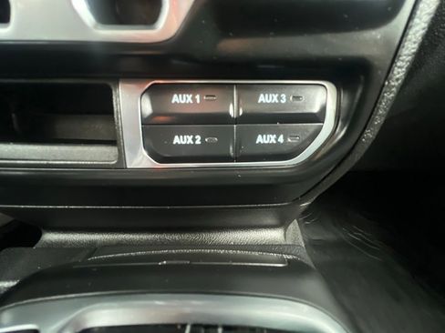 Used 2025 Jeep Wrangler Backcountry 4xe AWD/4WD image 62