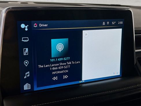 Used 2023 Chevrolet Suburban Premier image 14