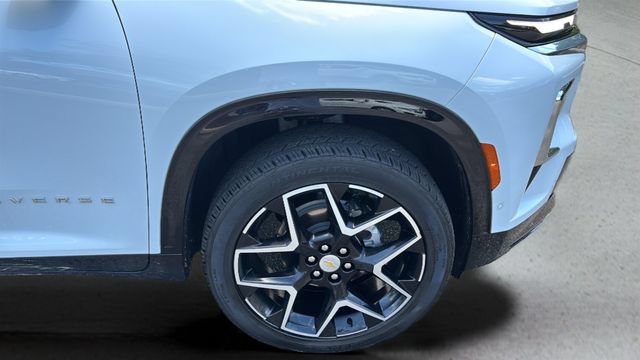 Used 2026 Chevrolet Traverse High Country FWD image 41