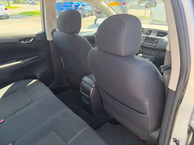Used 2016 Nissan Sentra S FWD image 15