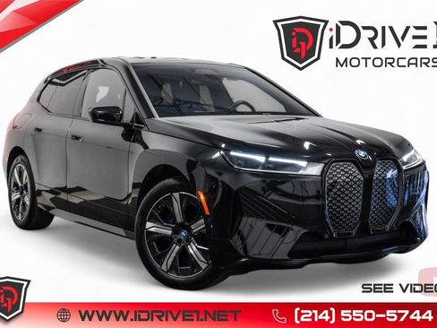 Used 2025 BMW iX xDrive50 image 1