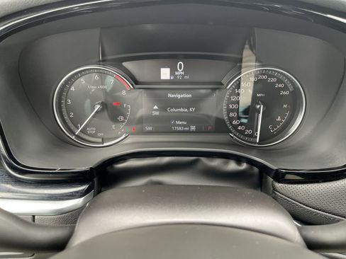 Used 2024 Cadillac XT5 Premium Luxury AWD/4WD image 15