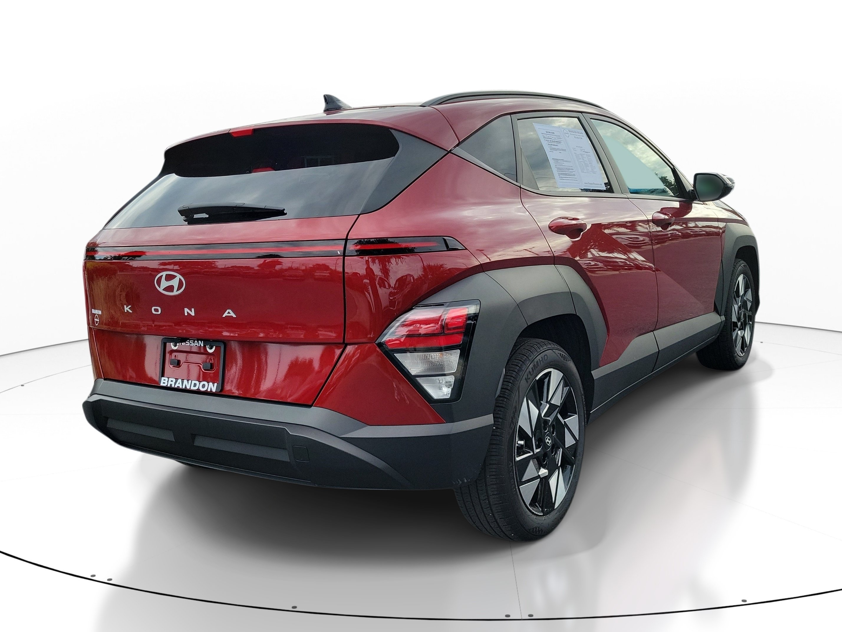 Used 2024 Hyundai Kona SEL FWD image 7