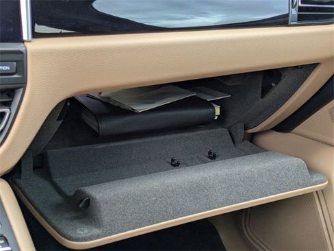 Used 2019 Porsche Macan S image 22