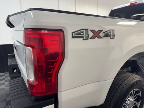 Used 2019 Ford F250 XL w/ Power Equipment Group AWD/4WD image 28