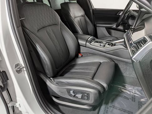 Certified 2024 BMW X6 xDrive40i w/ Premium Package image 27