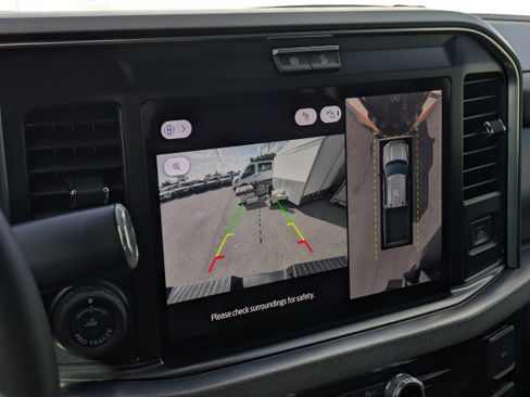 Used 2025 Ford F350 Platinum w/ Tremor Off-Road Package image 56