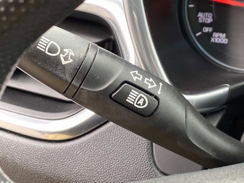 Used 2024 Chevrolet Equinox LT image 18