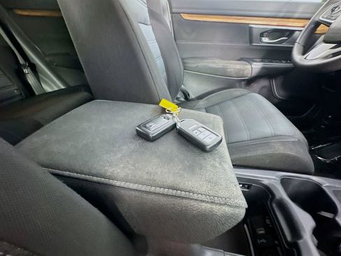 Used 2017 Honda CR-V EX image 41