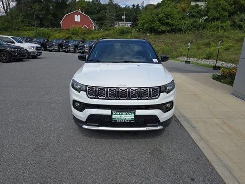 New 2026 Jeep Compass Limited w/ Sun, Sound & Navigation Group AWD/4WD image 2