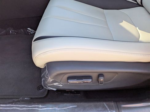 Certified 2025 Acura Integra A-Spec image 27