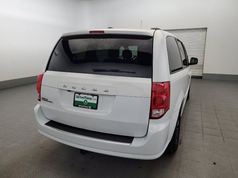 Used 2016 Dodge Grand Caravan R/T FWD image 7