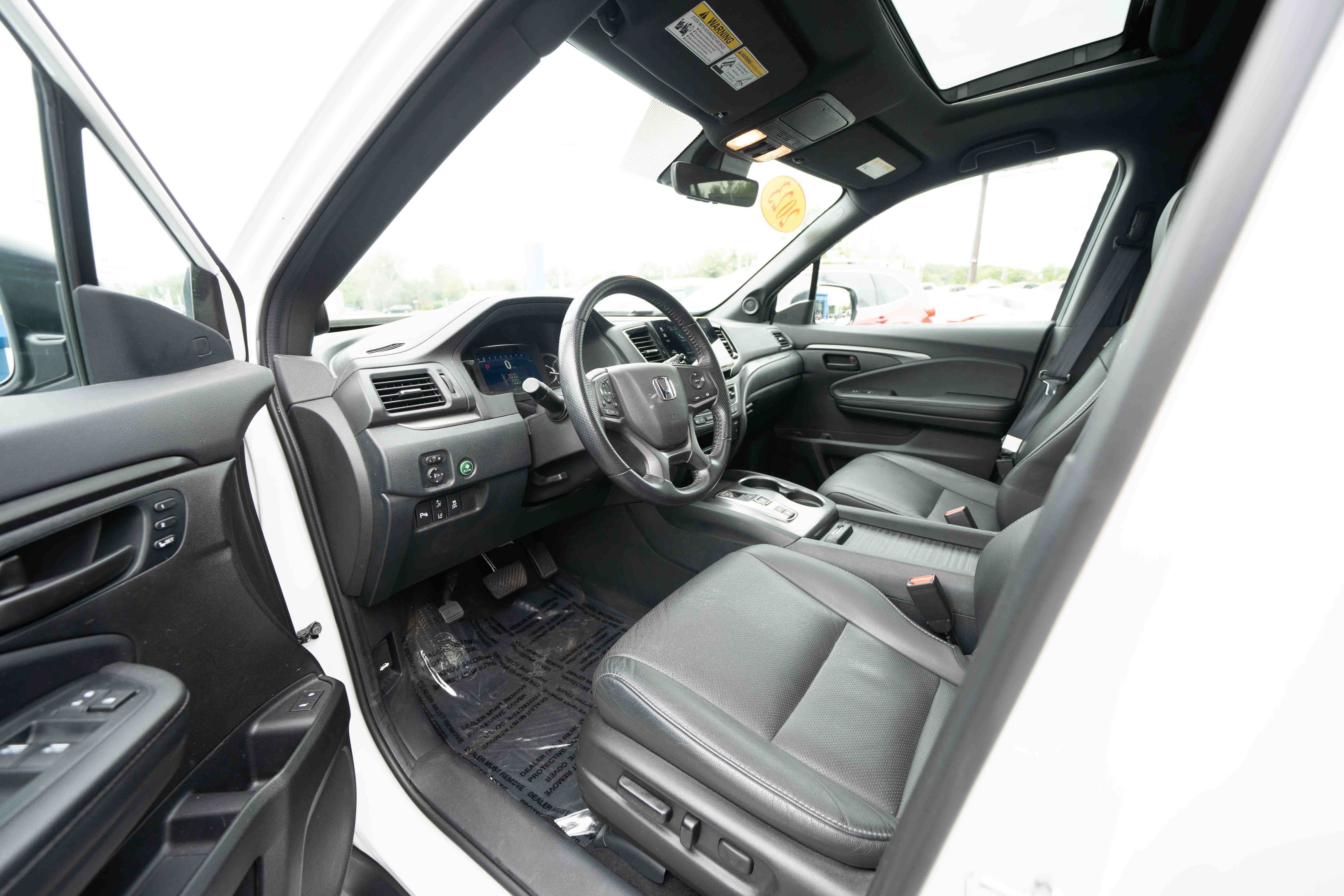 Used 2023 Honda Passport EX-L image 8