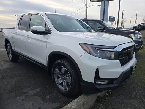 Used 2024 Honda Ridgeline RTL image 3