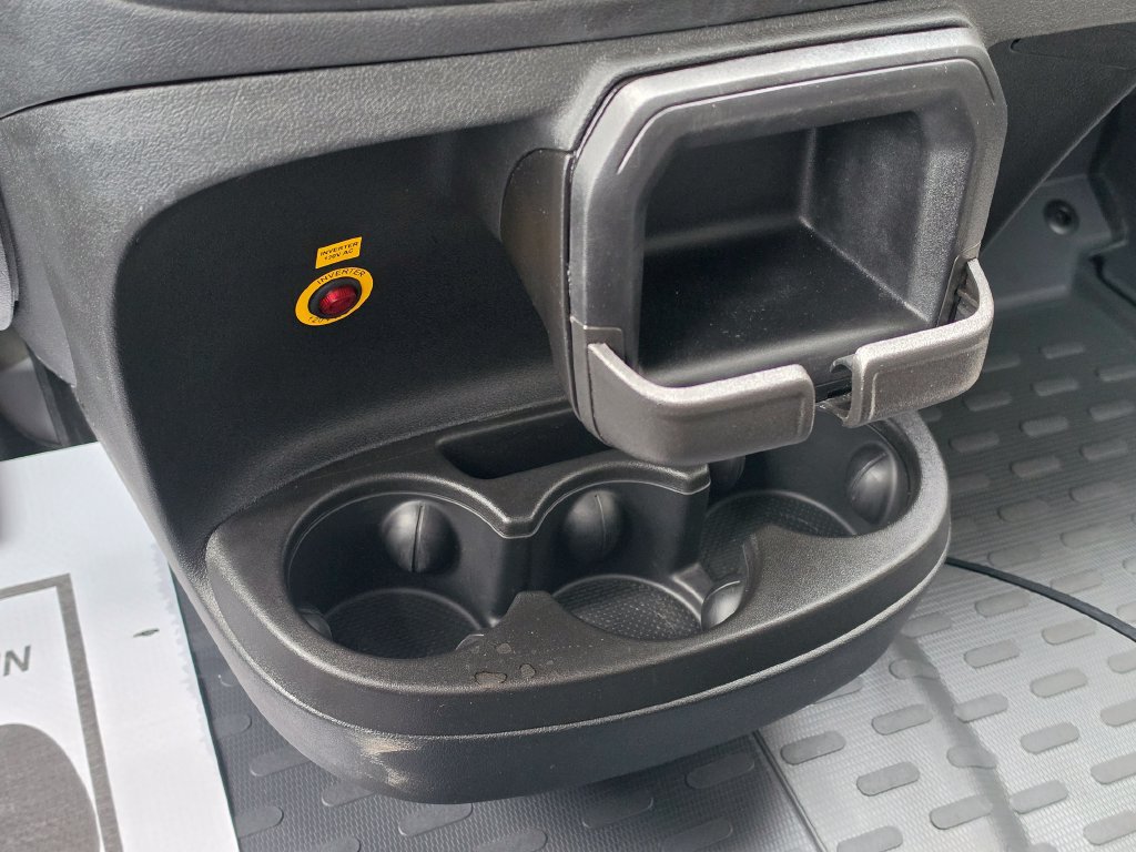 Used 2025 RAM ProMaster 1500 FWD image 21