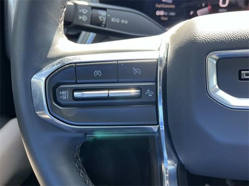 Used 2024 GMC Canyon Denali image 33