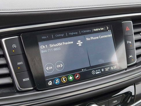 Used 2024 Buick Enclave Essence w/ Experience Buick Package image 19