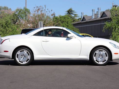 Used 2002 Lexus SC 430 Base 2dr Convertible image 20